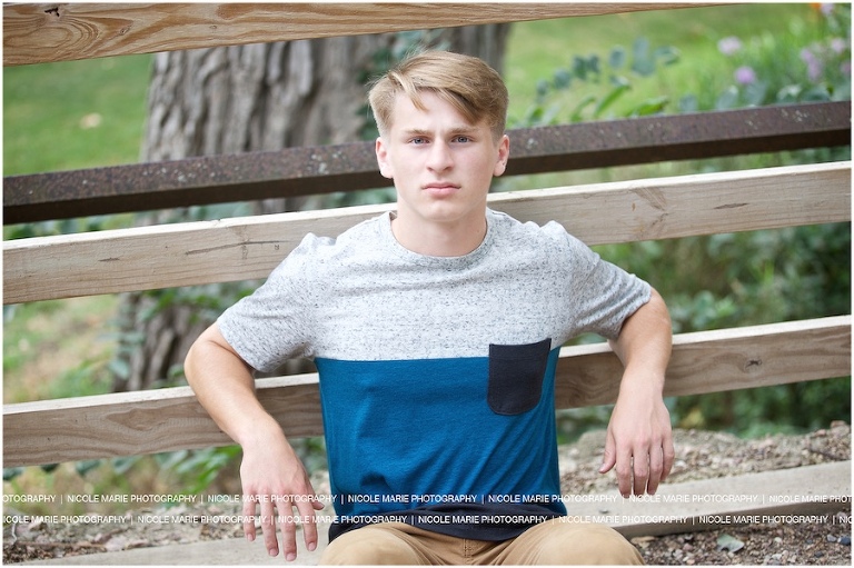 17-nick-hanson-senior-boy-portrait-sioux-falls-sd-photography