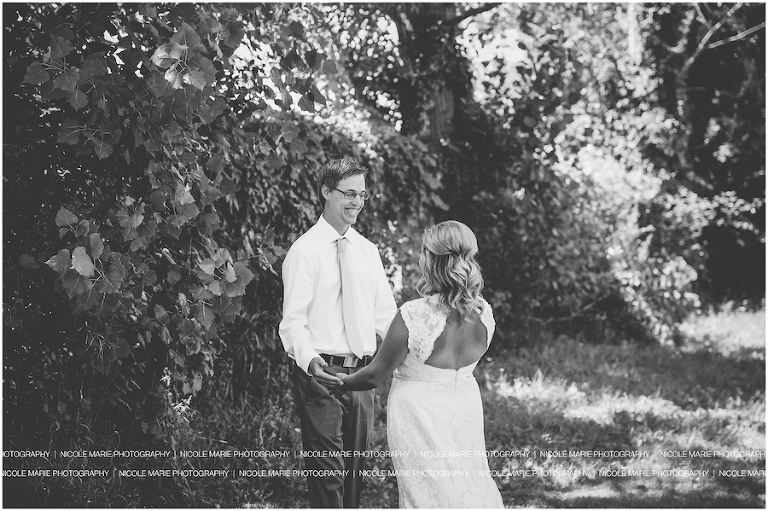 009-boots-wedding-couple-love-portrait-sioux-falls-sd-la-crescent-mn-photography