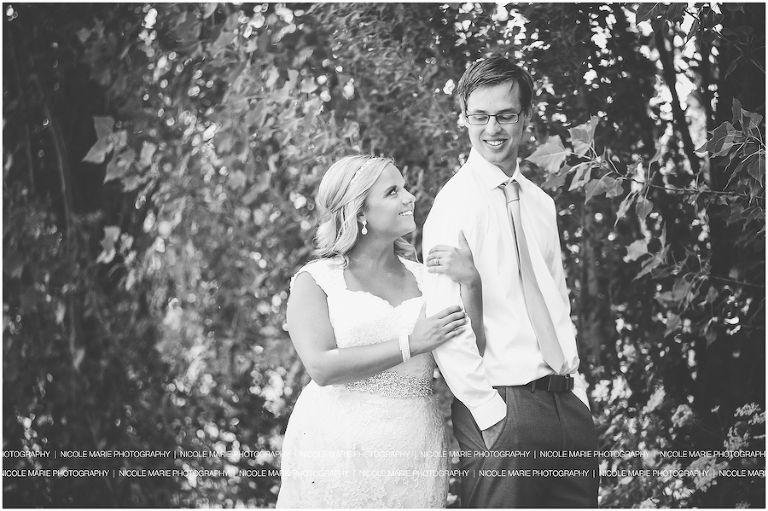 027-boots-wedding-couple-love-portrait-sioux-falls-sd-la-crescent-mn-photography