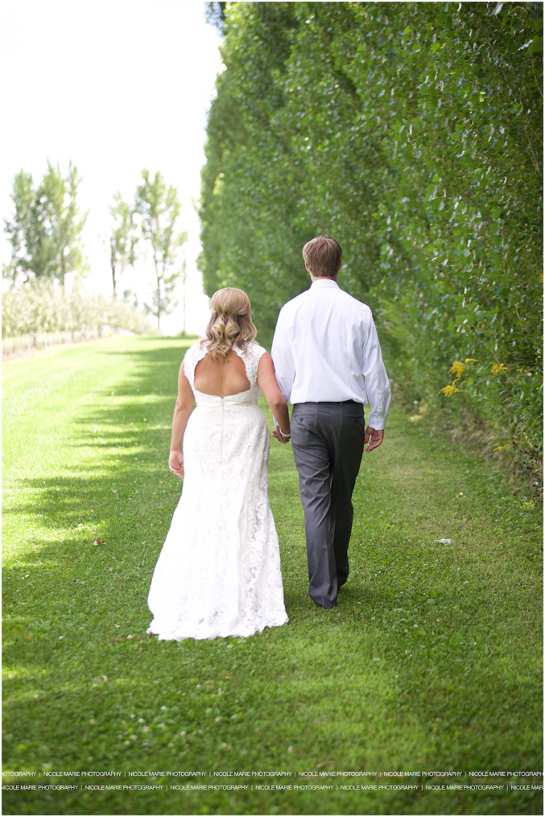 028-boots-wedding-couple-love-portrait-sioux-falls-sd-la-crescent-mn-photography