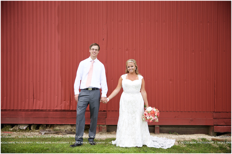 040-boots-wedding-couple-love-portrait-sioux-falls-sd-la-crescent-mn-photography