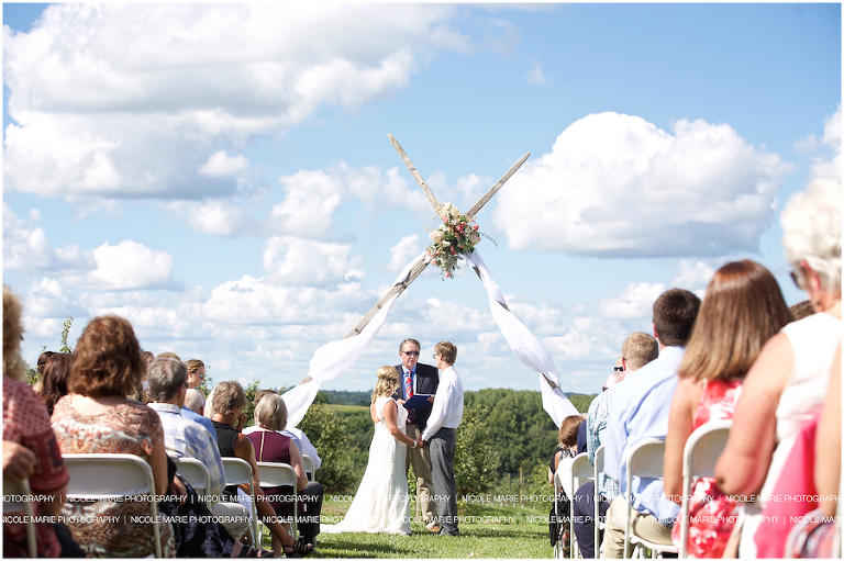 056-boots-wedding-couple-love-portrait-sioux-falls-sd-la-crescent-mn-photography