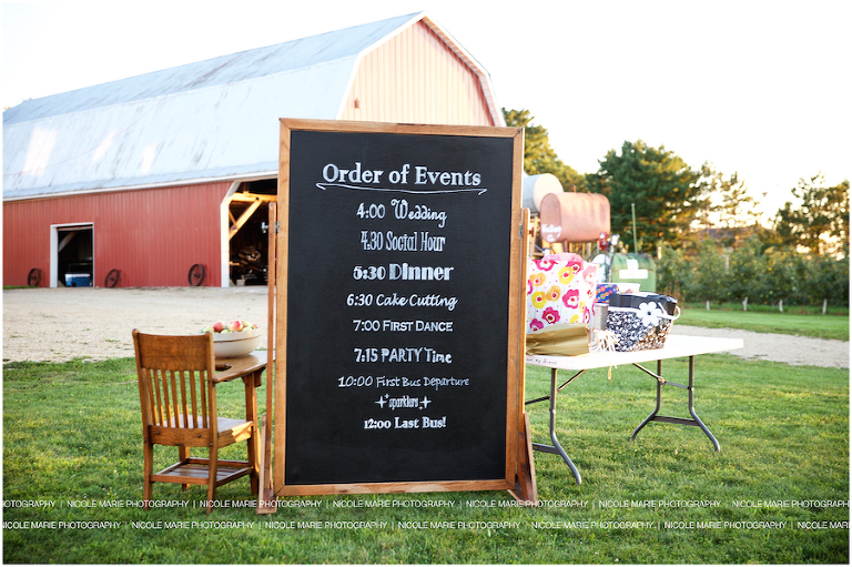 074-boots-wedding-couple-love-portrait-sioux-falls-sd-la-crescent-mn-photography