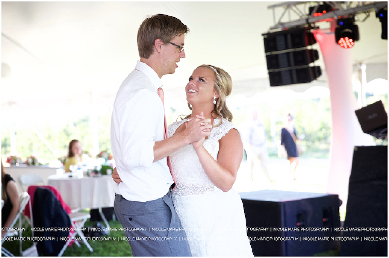 087-boots-wedding-couple-love-portrait-sioux-falls-sd-la-crescent-mn-photography