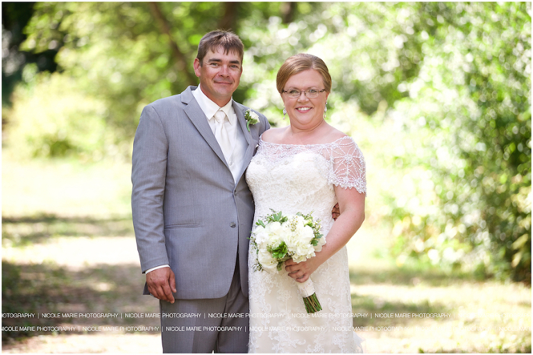 012-perry-wedding-couple-love-portrait-sioux-falls-sd-photography