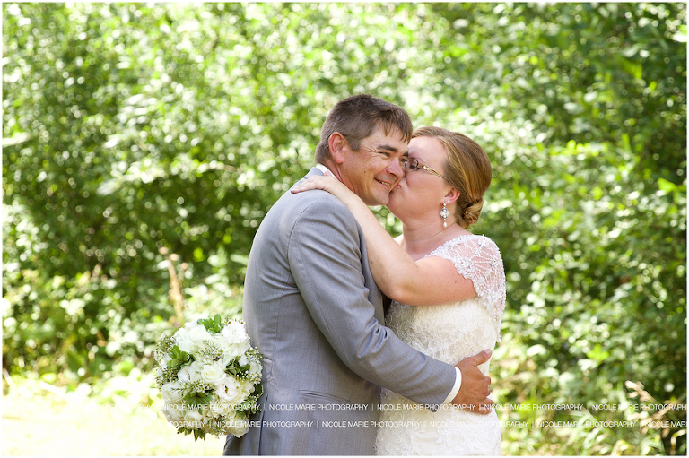 014-perry-wedding-couple-love-portrait-sioux-falls-sd-photography