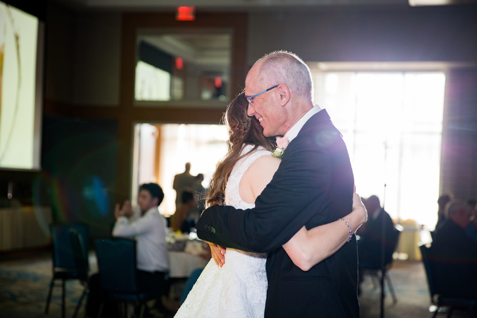 Rogers-cathedral-hilton-garden-inn-downtown-church-wedding-photographer-couple-love-sioux-falls-sd-photography