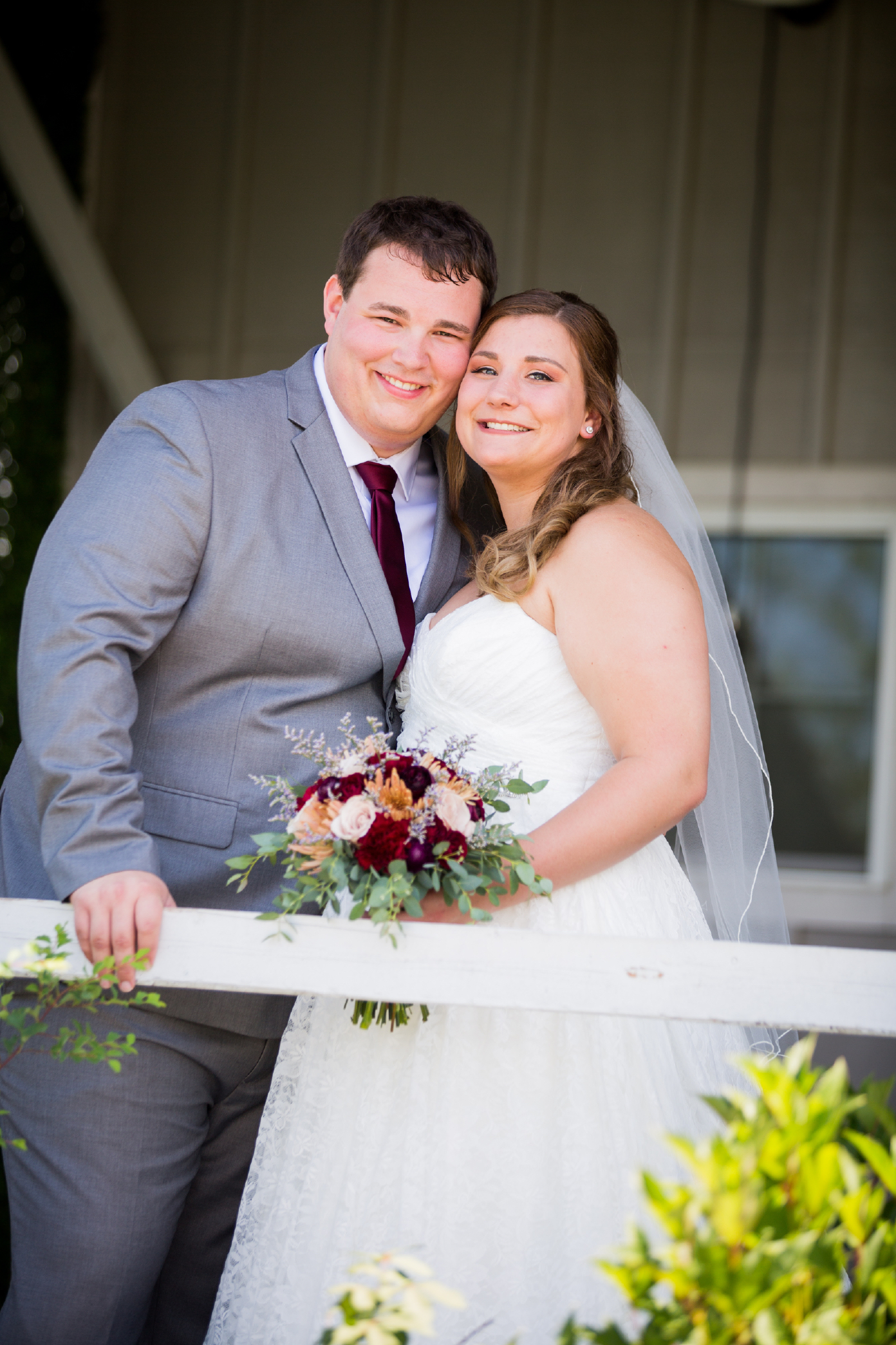 Twedt-wedding-blue-haven-barn-and-gardens-nature-photographer-couple-sioux-falls-sd-photography