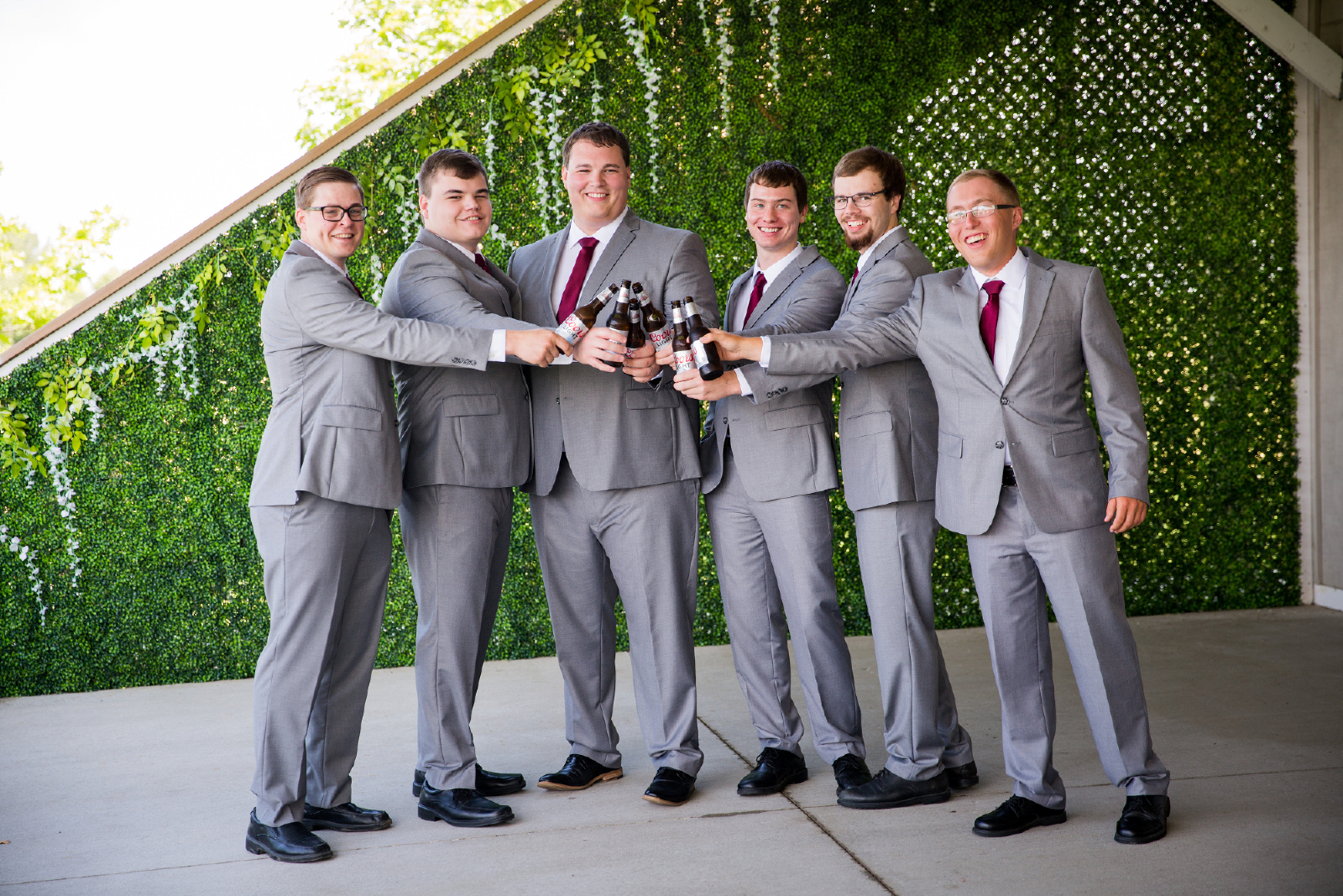 Twedt-wedding-blue-haven-barn-and-gardens-nature-photographer-couple-sioux-falls-sd-photography