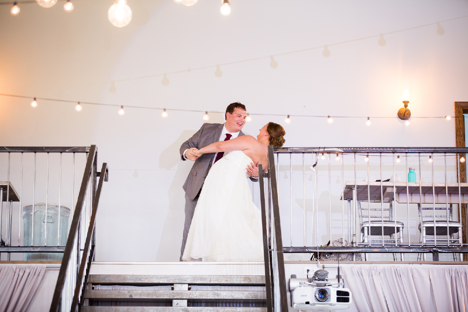 Twedt-wedding-blue-haven-barn-and-gardens-nature-photographer-couple-sioux-falls-sd-photography