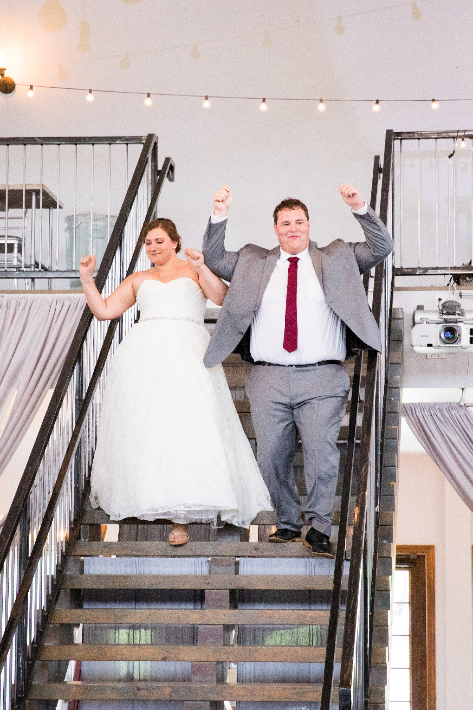 Twedt-wedding-blue-haven-barn-and-gardens-nature-photographer-couple-sioux-falls-sd-photography