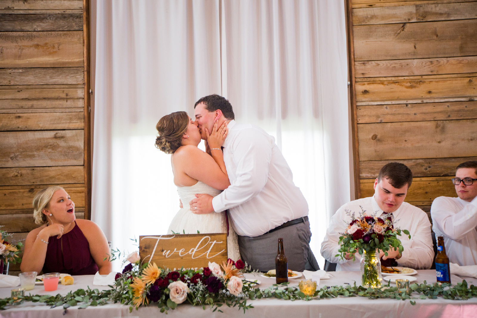 Twedt-wedding-blue-haven-barn-and-gardens-nature-photographer-couple-sioux-falls-sd-photography