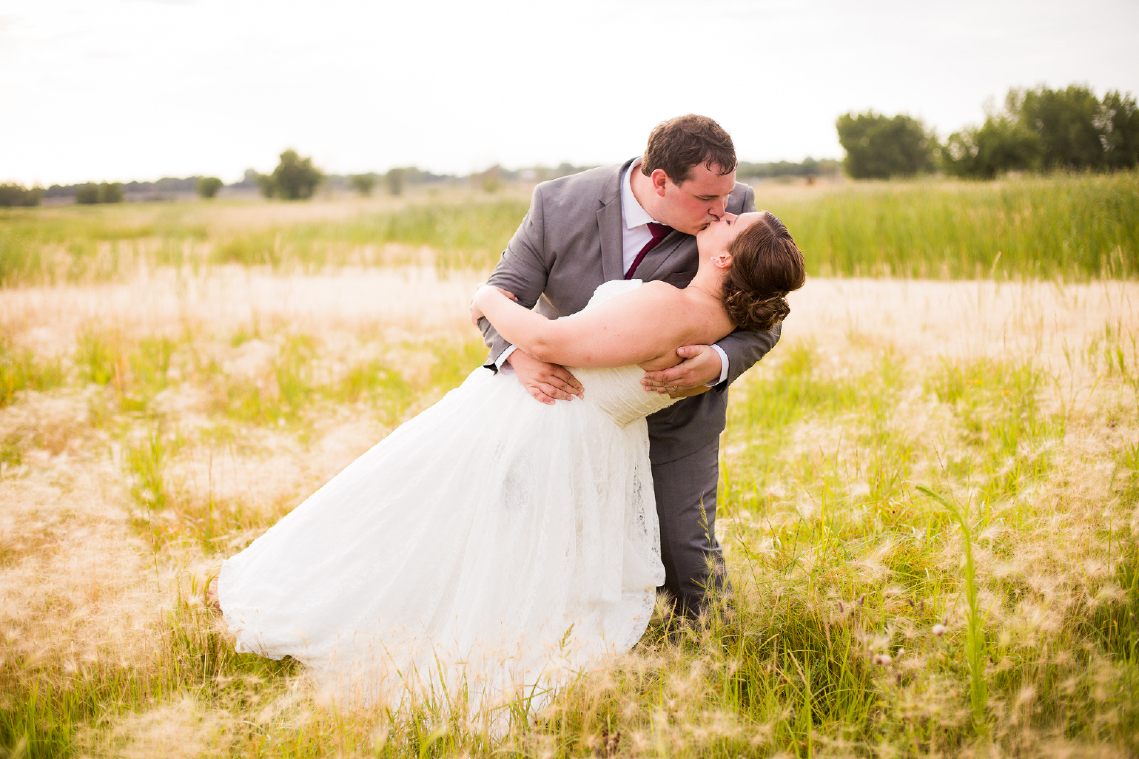 Twedt-wedding-blue-haven-barn-and-gardens-nature-photographer-couple-sioux-falls-sd-photography